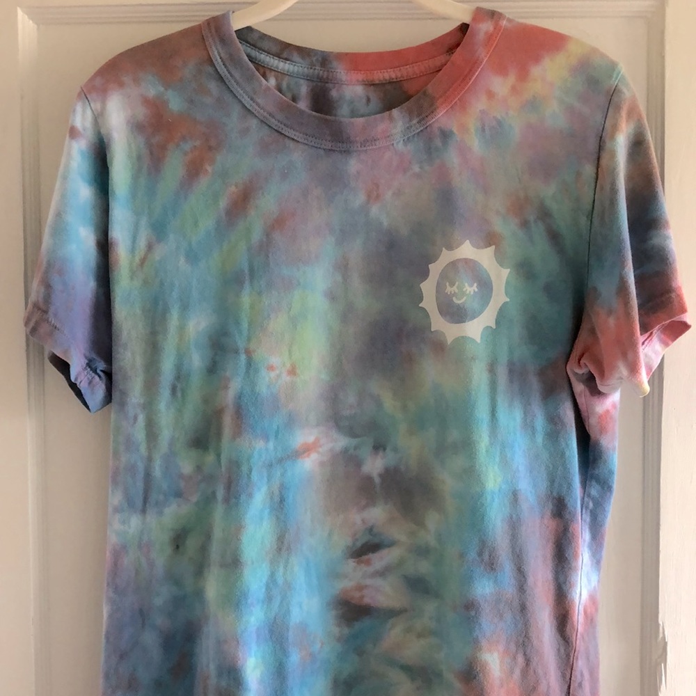 Big Bud Press tie-dye blue t-shirt 💙